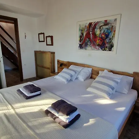 בית נופש Freesia House *