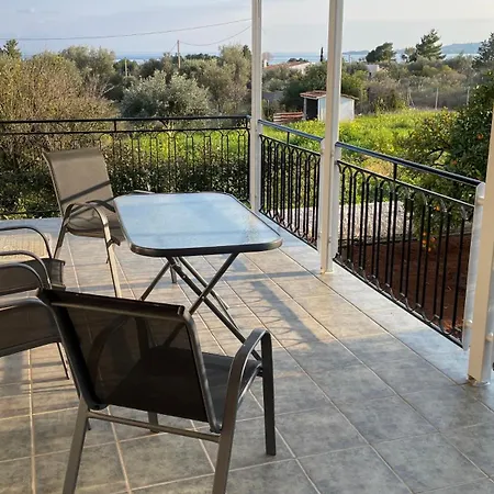 Freesia House בית נופש *