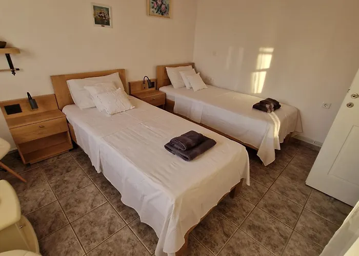 Ferienhaus Freesia House *