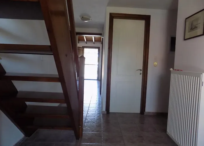 Freesia House * Kranidi