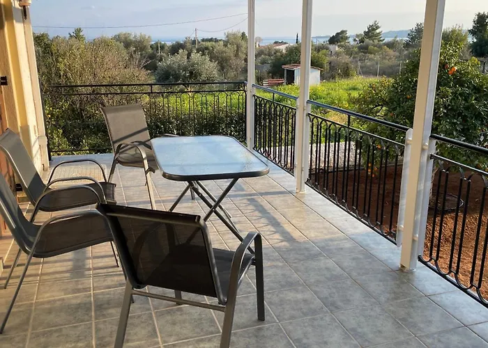 Freesia House Ferienhaus *